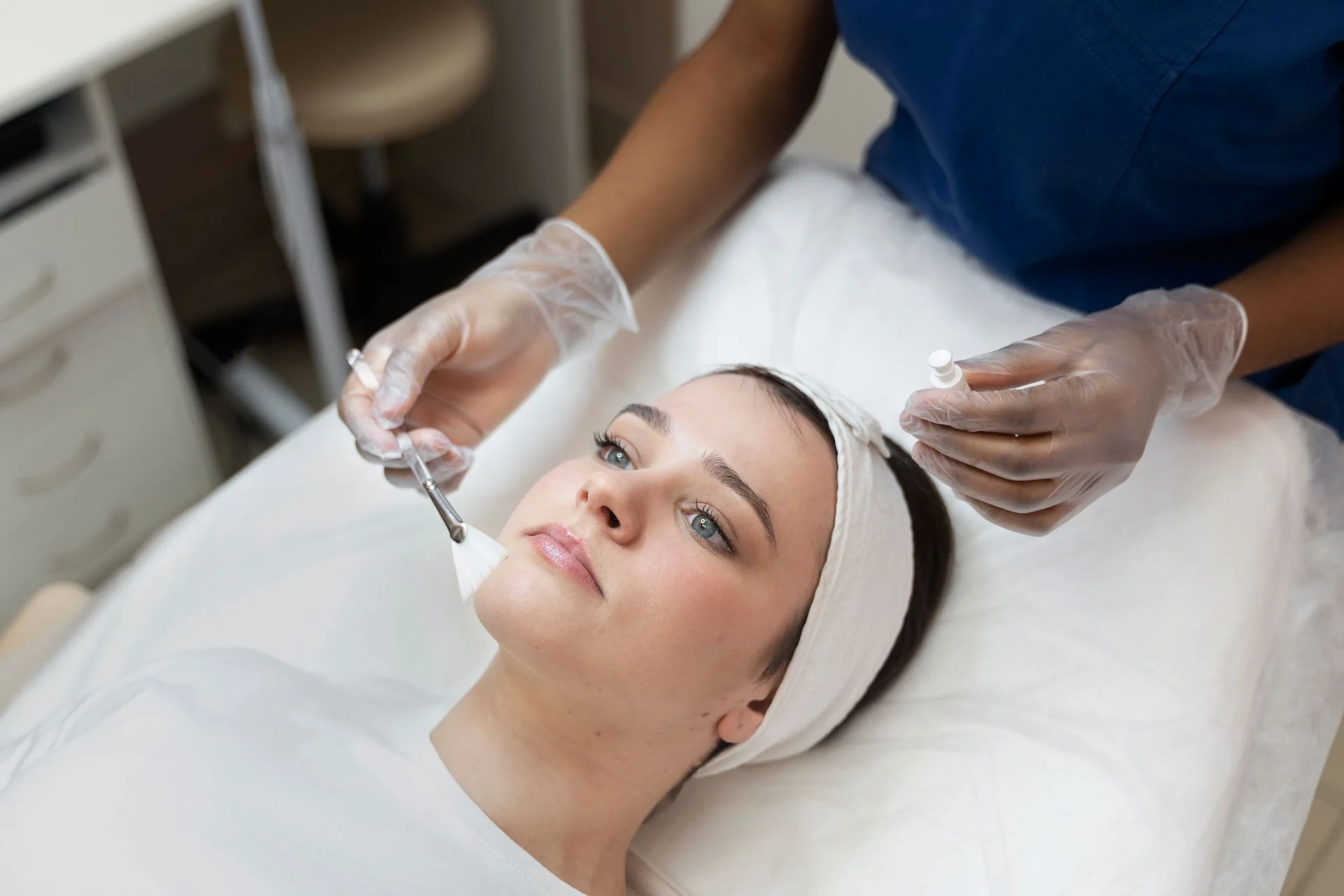 The Ultimate Guide to Hollywood Spectra Facials: Transform Your Skin Today! BOGO Special Inside